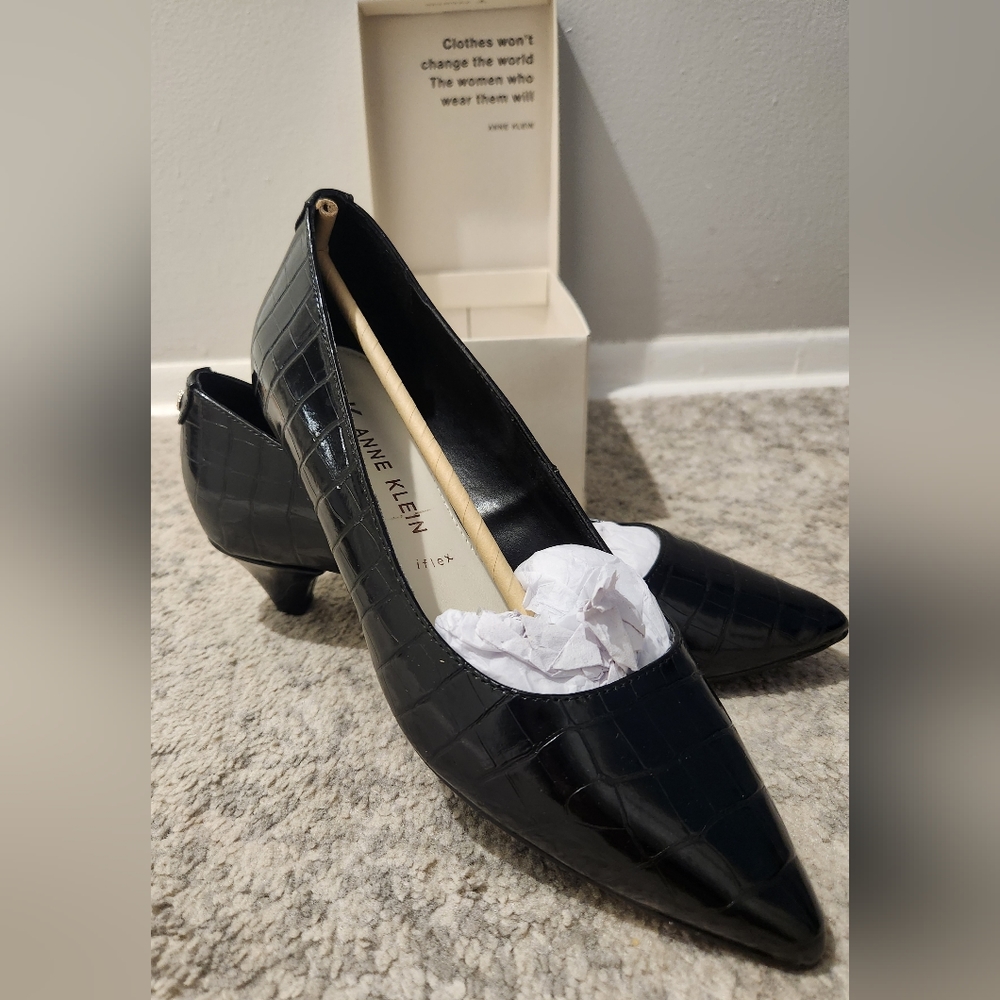 Anne Klein Black Kitten Heels